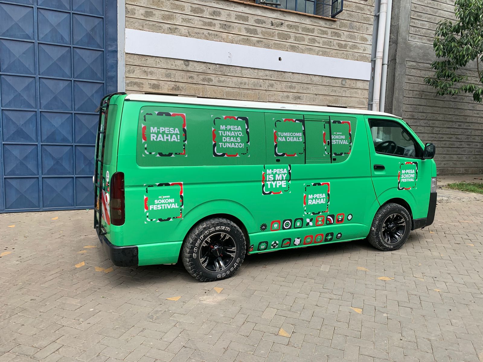 Van branding